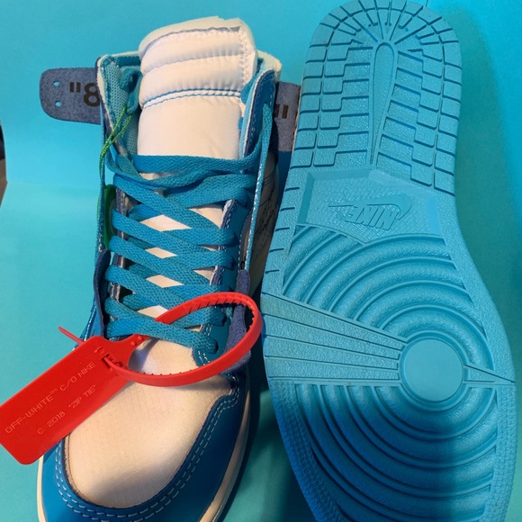 Nike Jordan 1 Retro High Off-White “UNC”Size9 Nike - Picture 8 of 8